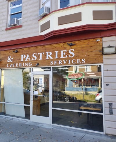 Las Villas Deli & Pastries